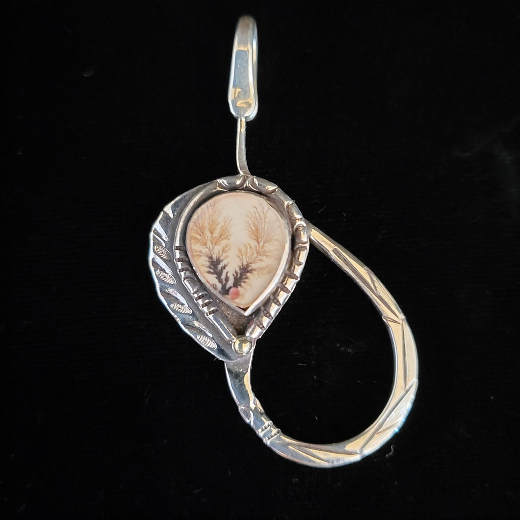 Sterling silver pendant with dendritic agate by artist Tim Terry